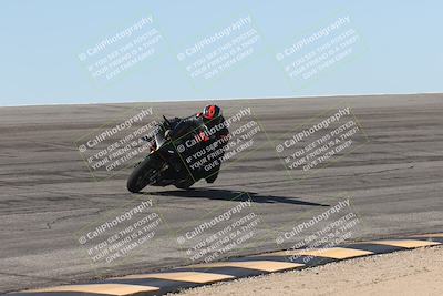 media/Oct-13-2025-Moto Forza (Mon) [[a66d839500]]/4-C Group/Session 2 (Bowl)/